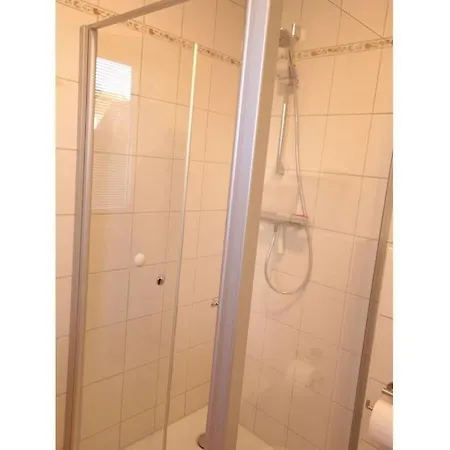 بيت للعطل 1-bedroom *